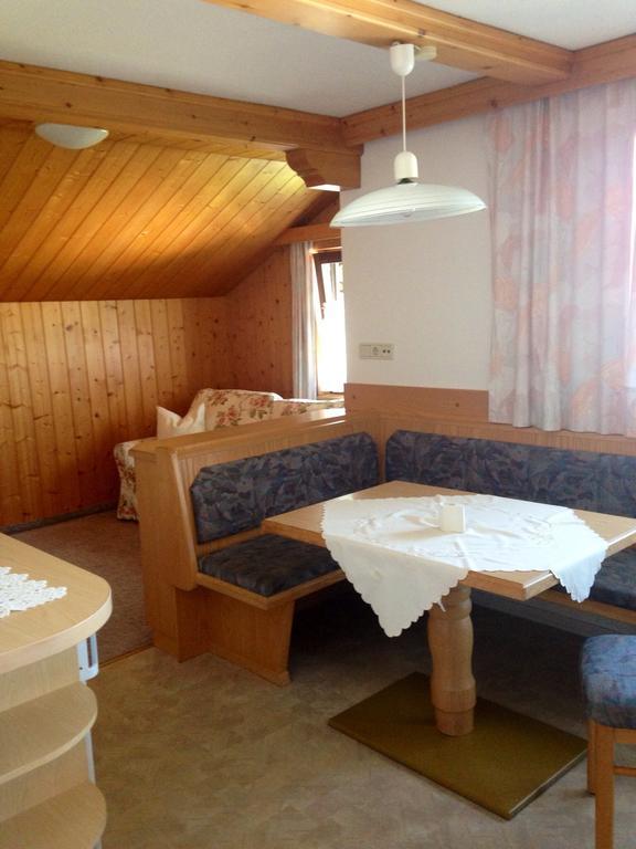 Pension Kuntschner Mittersill Rum bild